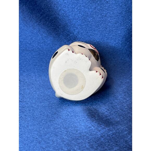 Bisque Porcelain Maneki Neko Japanese Lucky Cat Figurine - Picture 6 of 6